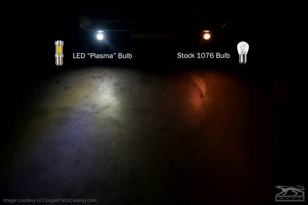 White Plasma LED 1076 Bulb Illumination comparison