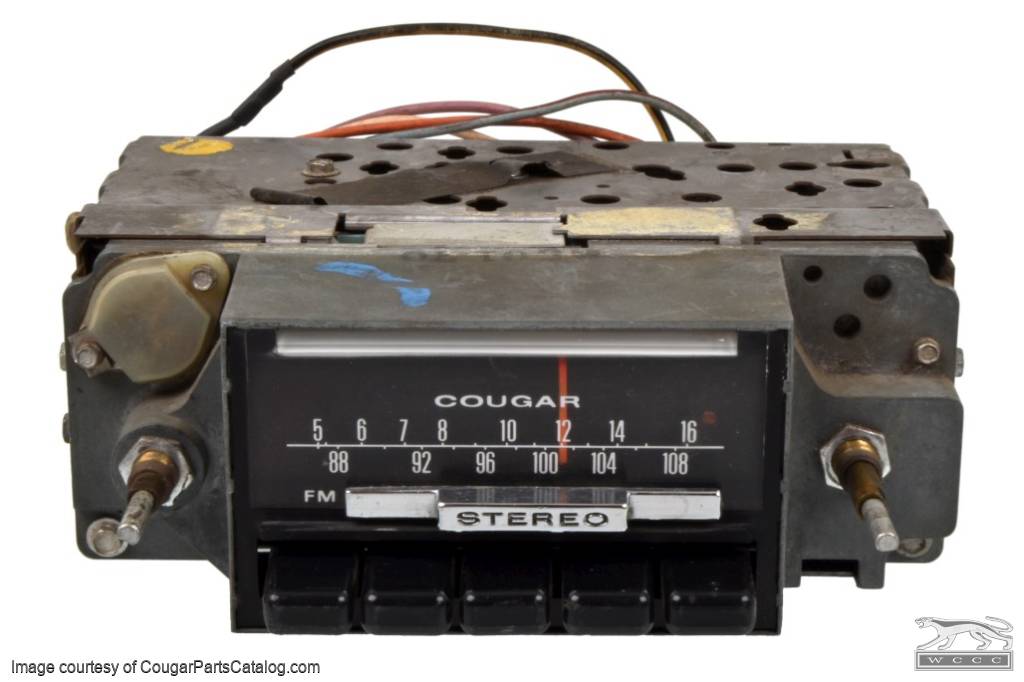 Radio - AM-FM Stereo - Non-Functional - Used ~ 1970 Mercury Cougar - 13102