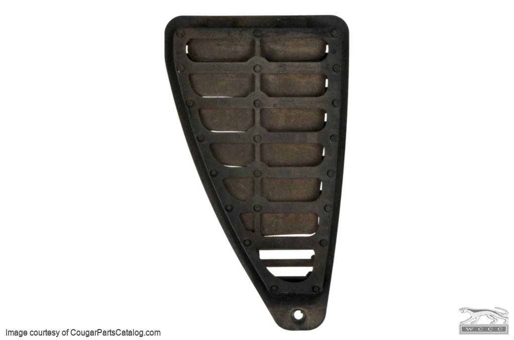 Grille - Quarter Panel Vent - Driver Side - Grade B - Used ~ 1970 Mercury Cougar / 1970 Ford Mustang - 17296